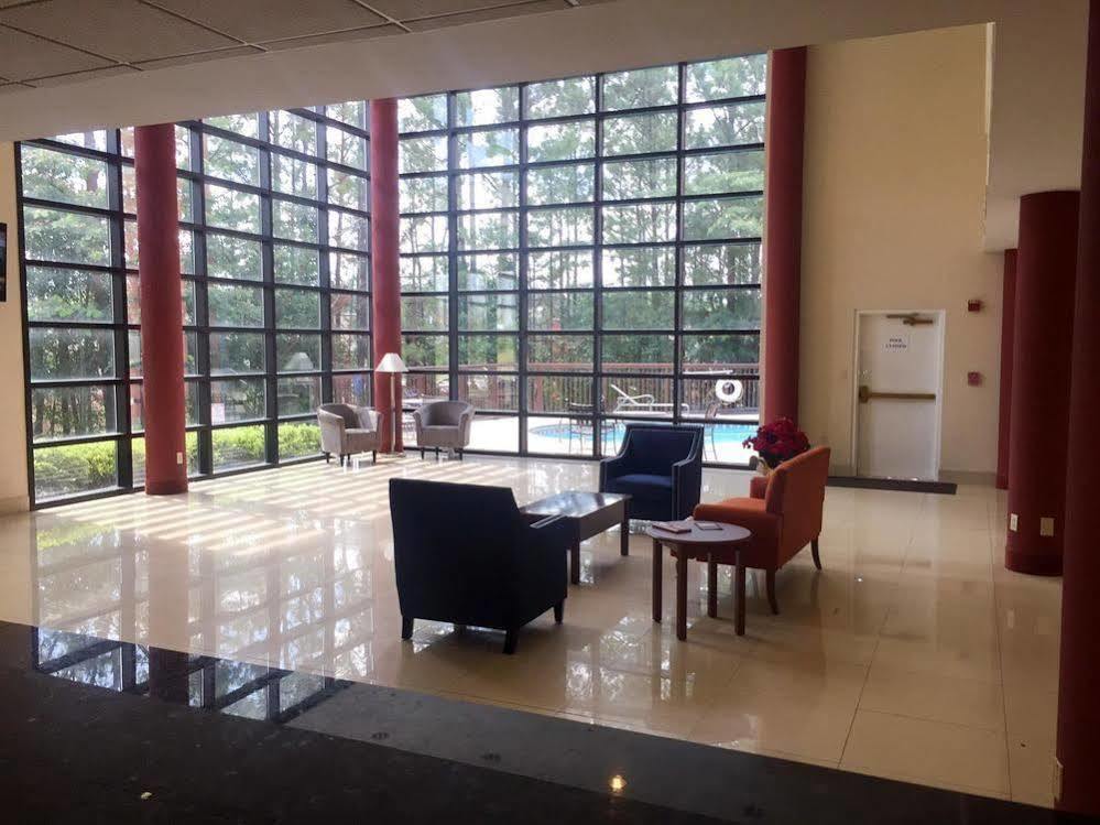Budgetel Inns & Suites - Atlanta Galleria Stadium Смирна Экстерьер фото