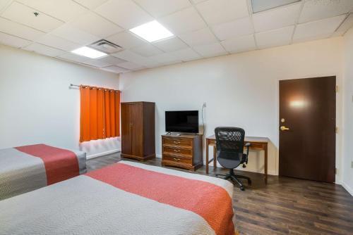 Budgetel Inns & Suites - Atlanta Galleria Stadium Смирна Экстерьер фото